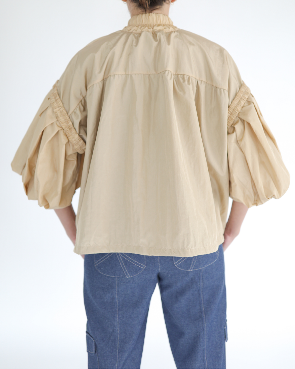 beige